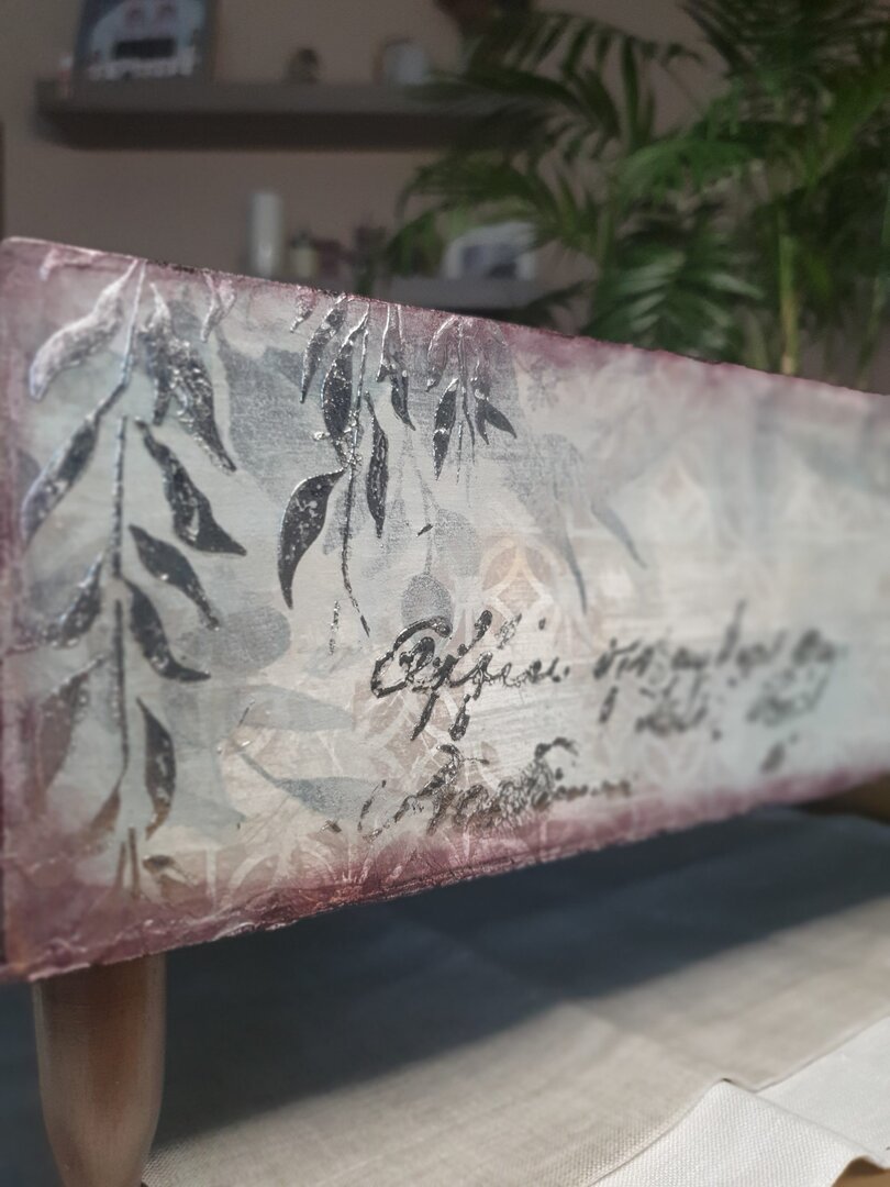 Caja de vino alterada