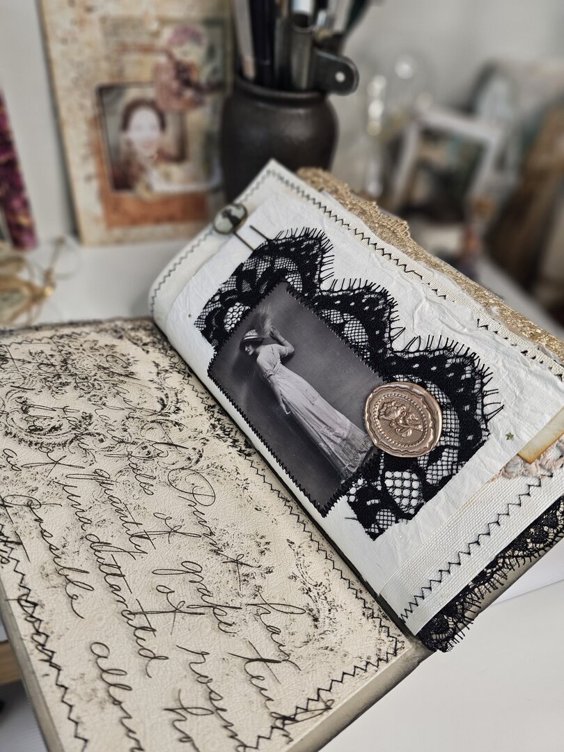 Elle… Seulement elle