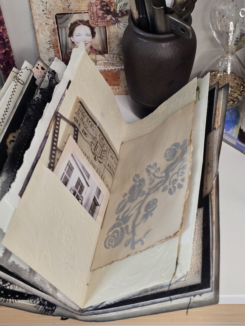 Elle… Seulement elle